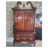 Rock City Queen Anne Style Mahogony Highboy