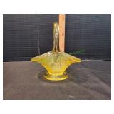Vtg Indiana Glass Yellow Tiara Basket