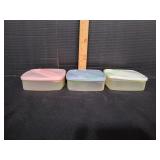 (3) Vtg Rubbermaid Servin