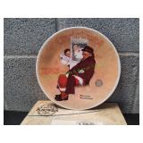 Vtg Norman Rockwell Santa in the Subway Plate