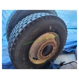 11R24.5 10-Lug Freightliner Rims w/ Tires