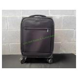 Avalon Softside 28" Check In Spinner Suitcase