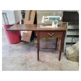 Vtg Dressmaker Sewing Machine in Cabinet