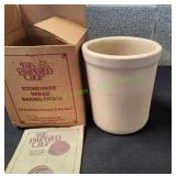 Pampered Chef Stoneware Break Baking Crock