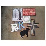 (6) Wall Plaques