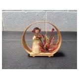 Vtg Handcrafted Corn Husk Doll Diorama