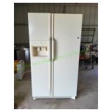 Amana Side-by-Side Refrigerator