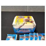 2000 Fleer Focus Baseball Cards