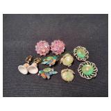 (5) Pair of Vtg Clip On Earrings