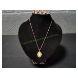 Vtg Cameo Pendant Necklace