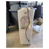 Clover Water Cooler, Model B10A