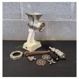 Vtg Universal 400 Meat Grinder