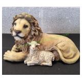 Vtg Lion & Lame Tabletop Figurine
