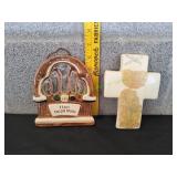 Vtg Ceramic Jukebox & Ceramic Cross Wall Plaques