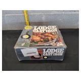 Lodge 5Qt Cast Iron Dutch Oven