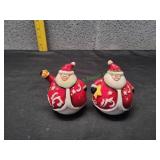 Vtg Santa Claus Salt & Pepper Shaker Set