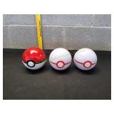 (3) Pokï¿½mon Balls w/ Coins