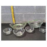 Lot of Clear Pyrex Mixing Bowls