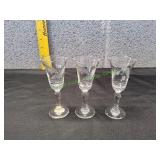 (3) Vtg Etched Pinecones Liqueur Glasses