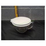 Anchor Hocking Lidded Measuring Cup