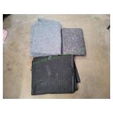 (3) Moving Blankets