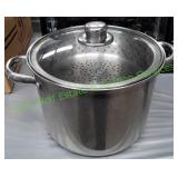 Maitre Chef Stockpot w/ Cover