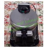Cooks Rotating Belgian Waffle Maker
