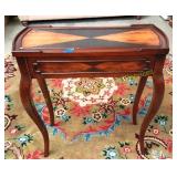 Small Entryway Table