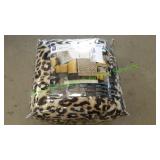 Complete Bedding Set Cheetah Design