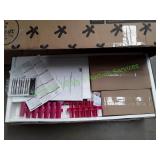 New Kidskraft Supermodel Dollhouse