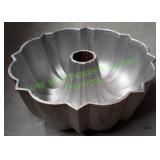 Bundt Pan