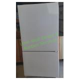 White Amana Refrigerator Bottom Freezer