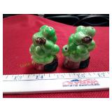 Vintage Grape Salt & Pepper Shakers