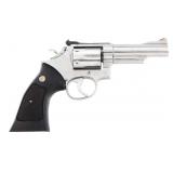 SMITH & WESSON MODEL 66-1 357 MAG CALIBER REVOLVER