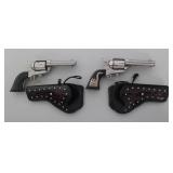 BOB MUNDEN SEQUENTIAL NEW VAQUERO REVOLVER PAIR