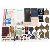 WWII US & FRENCH ARMED FORCES INSIGNIA & BOOKLETS