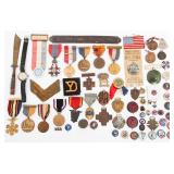 EARLY 20th C. - WWI US ARMY INSIGNIA & MEDALS