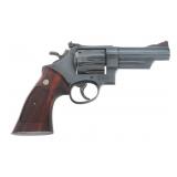 SMITH & WESSON MODEL 29-3 .44 MAG CALIBER REVOLVER