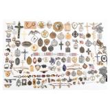 WWII US HOMEFRONT PINS, INSIGNIA & JEWELRY