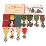 WWI FRENCH ARMY MEDALS & POSTCARDS