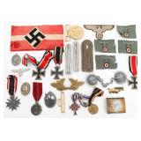 WWII GERMAN HEER IRON CROSS, MEDALS & INSIGNIA