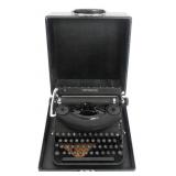 1940s REMINGTON NOISELESS DELUXE TYPEWRITER