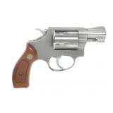 SMITH & WESSON MODEL 60 .38 SPL CALIBER REVOLVER