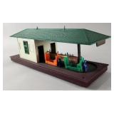 Lionel Operating Freight Station No. 356 Repaired