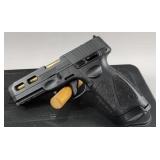 Taurus G3 9mm Semi Auto Pistol with Case