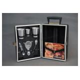 Mid Century Portable Picnic 2 Bottle Cocktail Bar