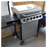 Char-Broil Propane Grill w/ Cover