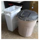 2 Trash Cans