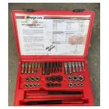 Snapon RTD42  SAE & Metric Rethreading Kit