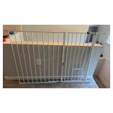 Adjustable Gate 57x37.5 inches tall